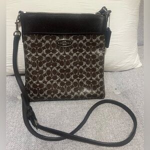 COACH BROWN COURIER CROSSBODY COATED CANVAS LEATHER TRIM 7 3/4 L x 8 1/4 Hx1